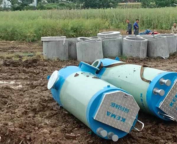 桐城市菜子湖流域水環(huán)境保護與生態(tài)修復-一體化智能截流井設備 (3)